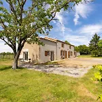 Holiday home La Cle Des Champs Saint-Etienne-du-Bois (Vendee)