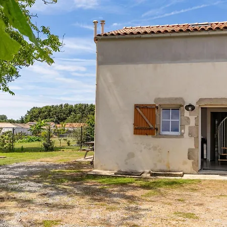 La Cle Des Champs Ferienhaus *